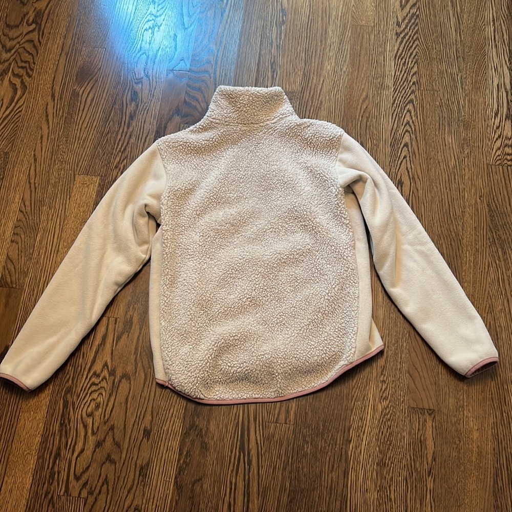 Zella Fleece and Faux Shearling 1/4-zip Pullover. Size medium - Picture 5 of 7